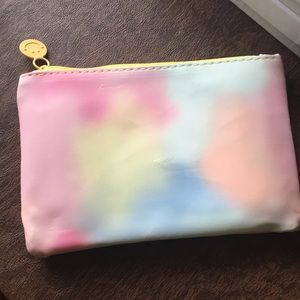 COPY - *FREE*! Free Makeup Bag With Purchase Over $50!